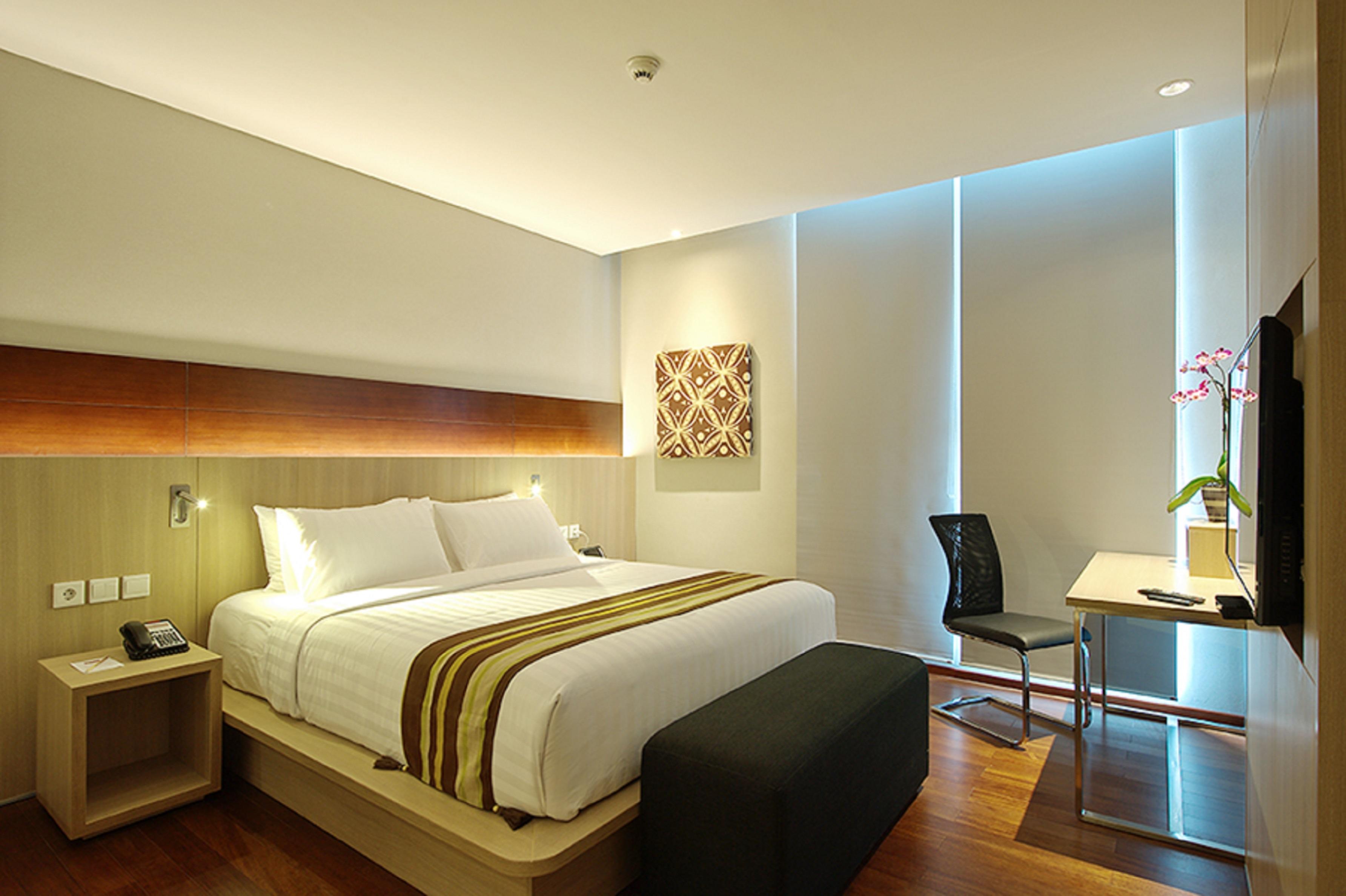 Ra Premiere Simatupang Hotel Cilandak  Luaran gambar
