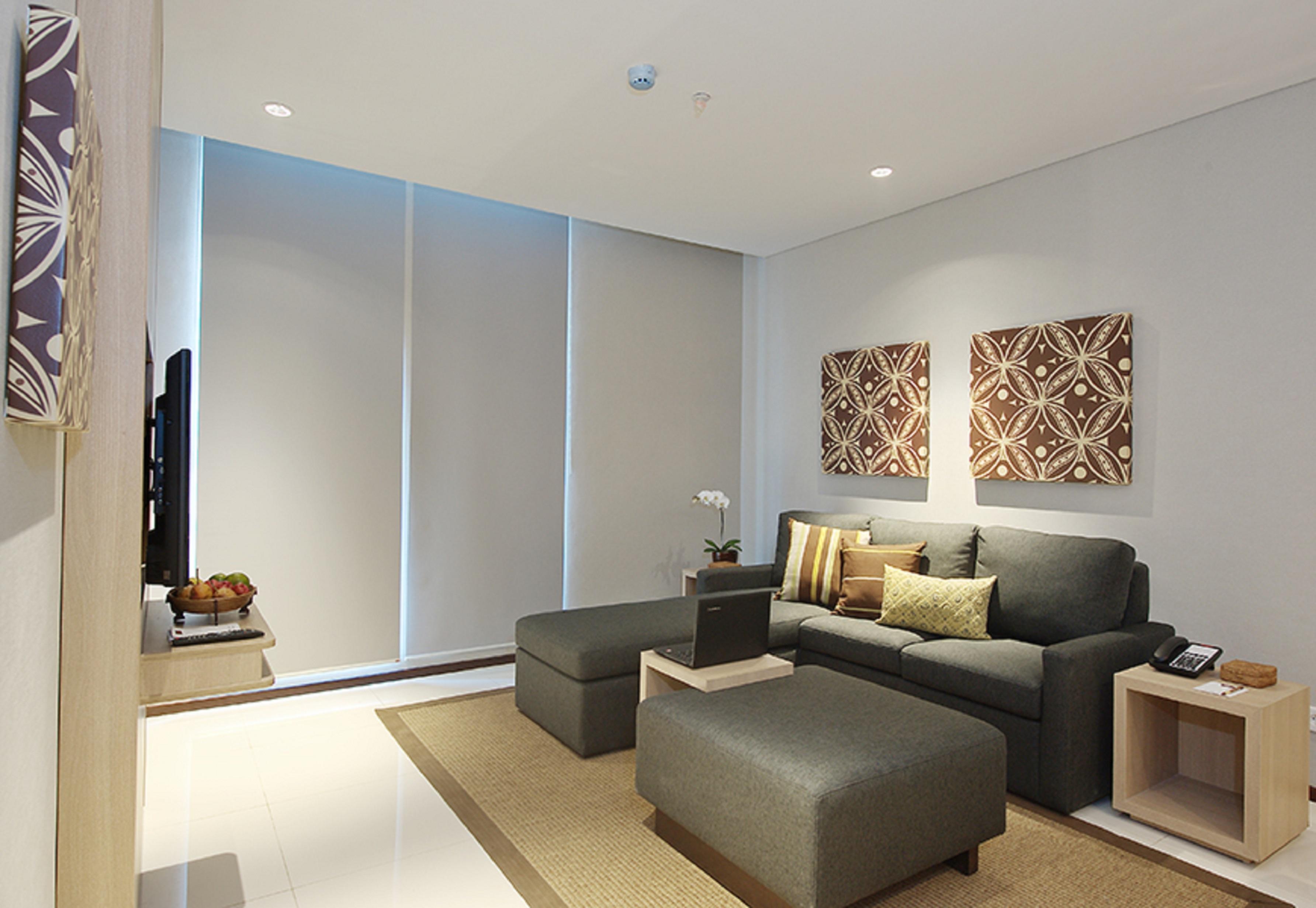 Ra Premiere Simatupang Hotel Cilandak  Luaran gambar